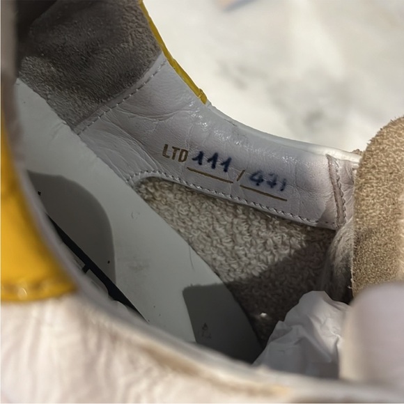 Authentic Golden Goose Sneakers 35 - Picture 6 of 6